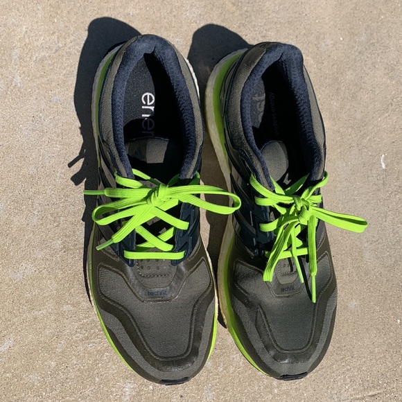 Men’s size 8.5 Adidas Energy Boost running shoes - Picture 2 of 6